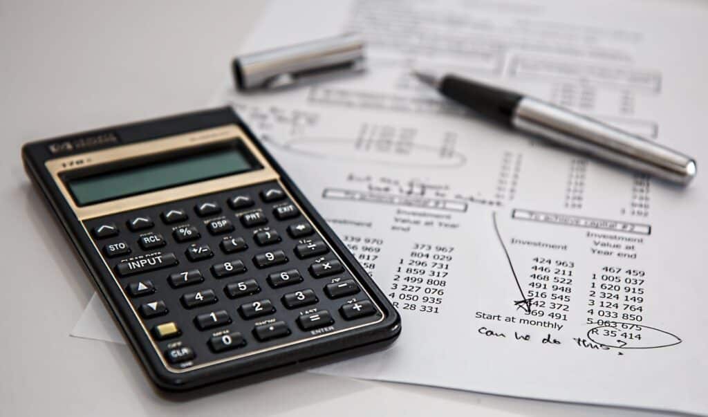 calculator accounting papers